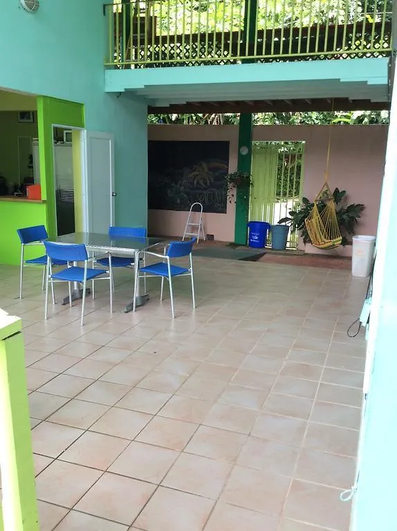 Naguabo Casa Cubuy Ecolodge לינה וארוחת בוקר