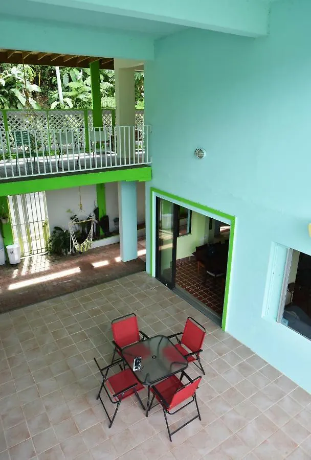 ** לינה וארוחת בוקר Naguabo Casa Cubuy Ecolodge פוארטו ריקו